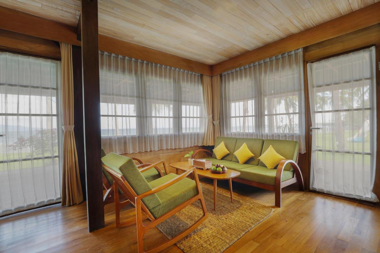 Villa So Long Banyuwangi - Ijen Exterior foto